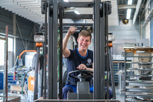 Wat doet een heftruckchauffeur?